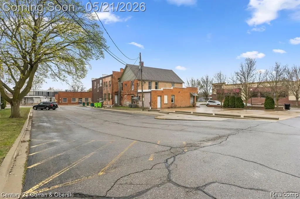 36510 Goddard Road Romulus City MI 48174