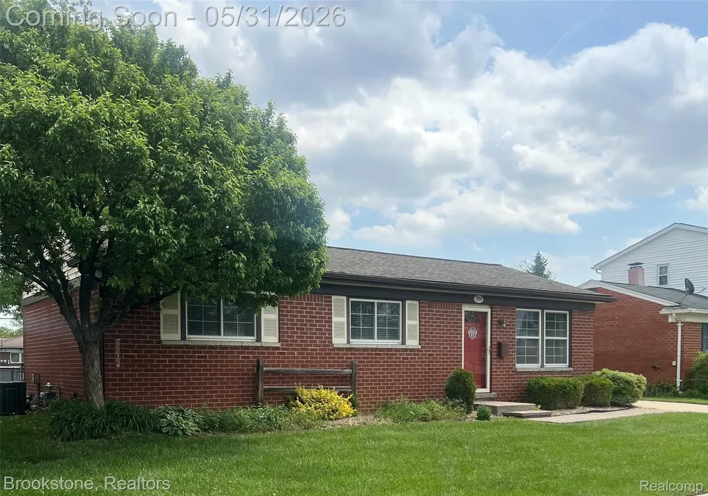 2664 Sparta Drive Troy City MI 48083