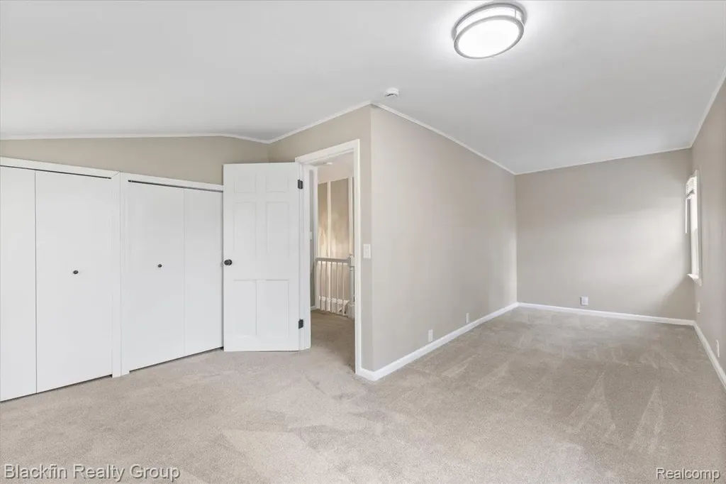 1415 John R Road Rochester Hills City MI 48307
