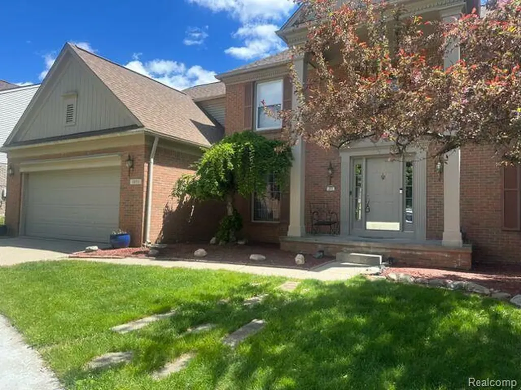 1853 Midchester Drive West Bloomfield Charter Township MI 48324