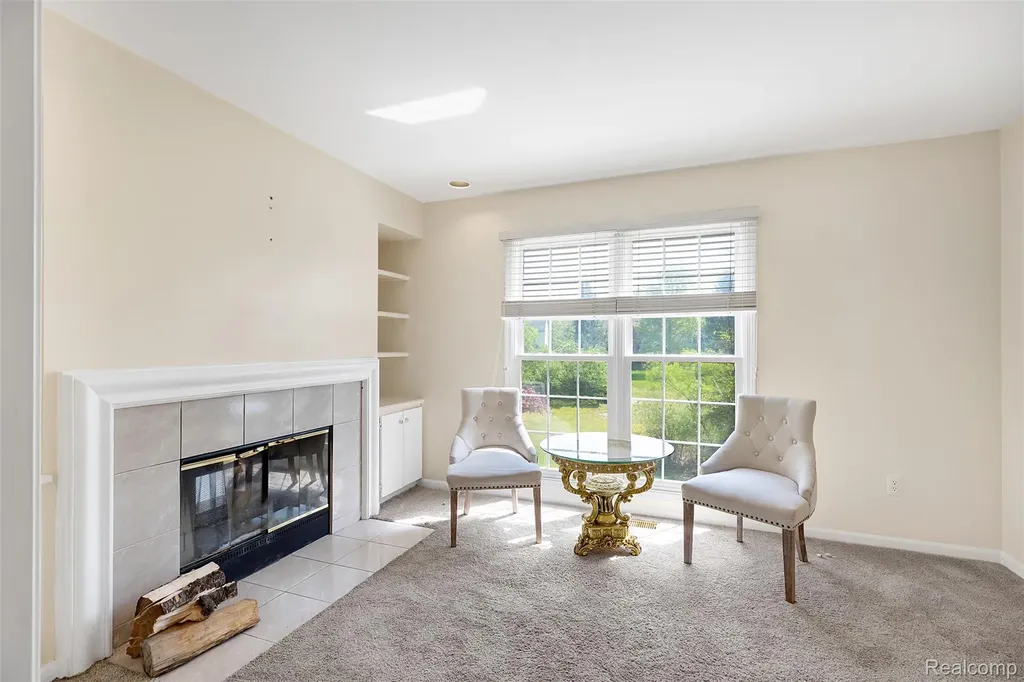 1853 Midchester Drive West Bloomfield Charter Township MI 48324