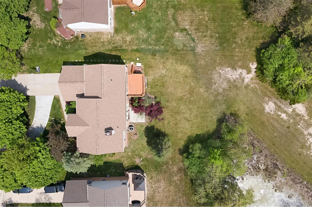 1853 Midchester Drive West Bloomfield Charter Township MI 48324