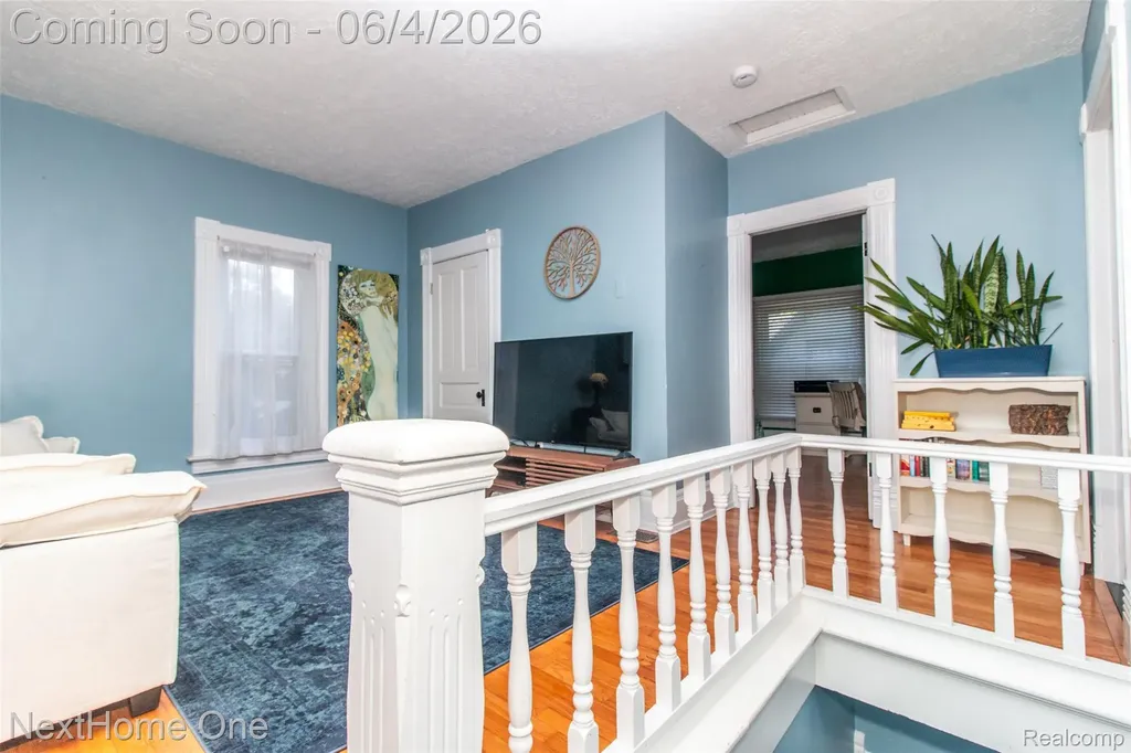 315 Jewett Street Howell City MI 48843