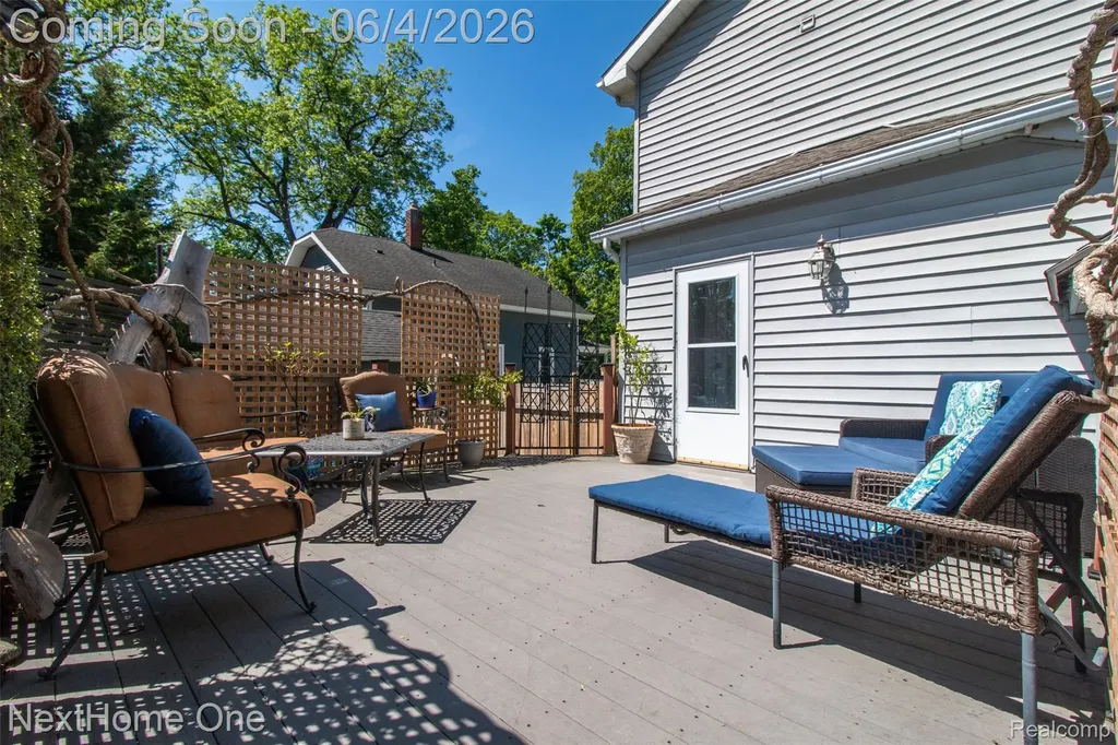 315 Jewett Street Howell City MI 48843