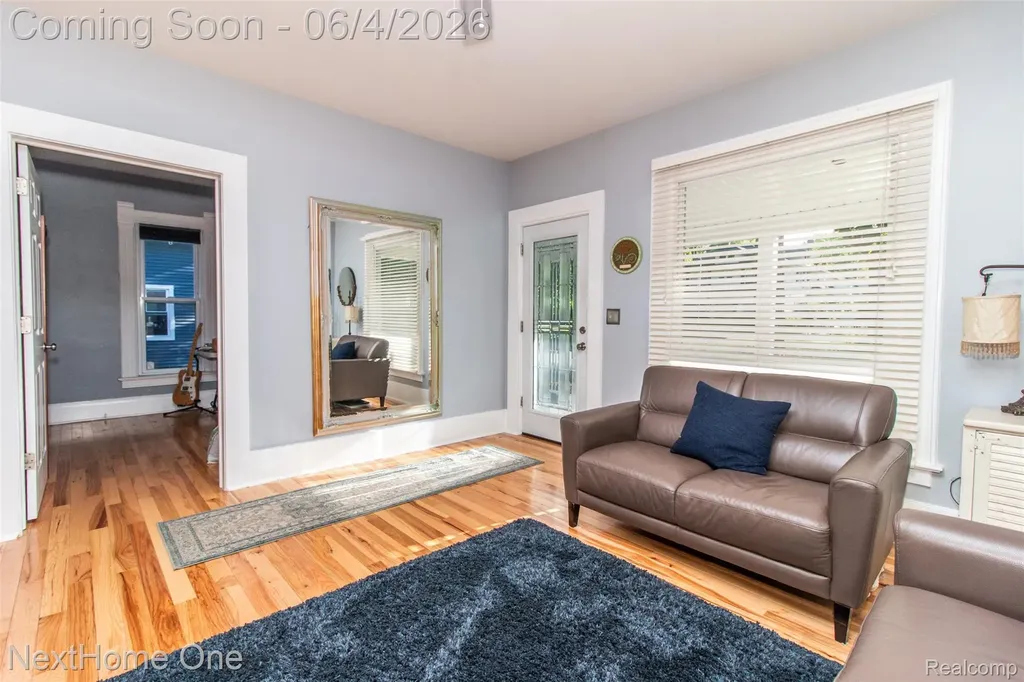 315 Jewett Street Howell City MI 48843