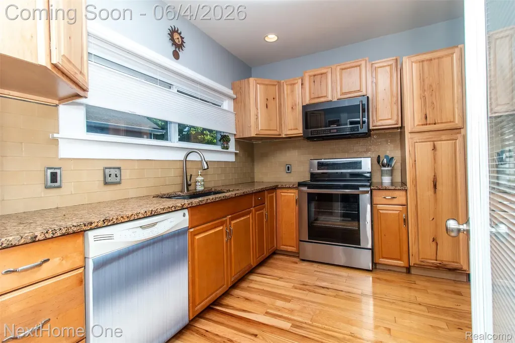 315 Jewett Street Howell City MI 48843