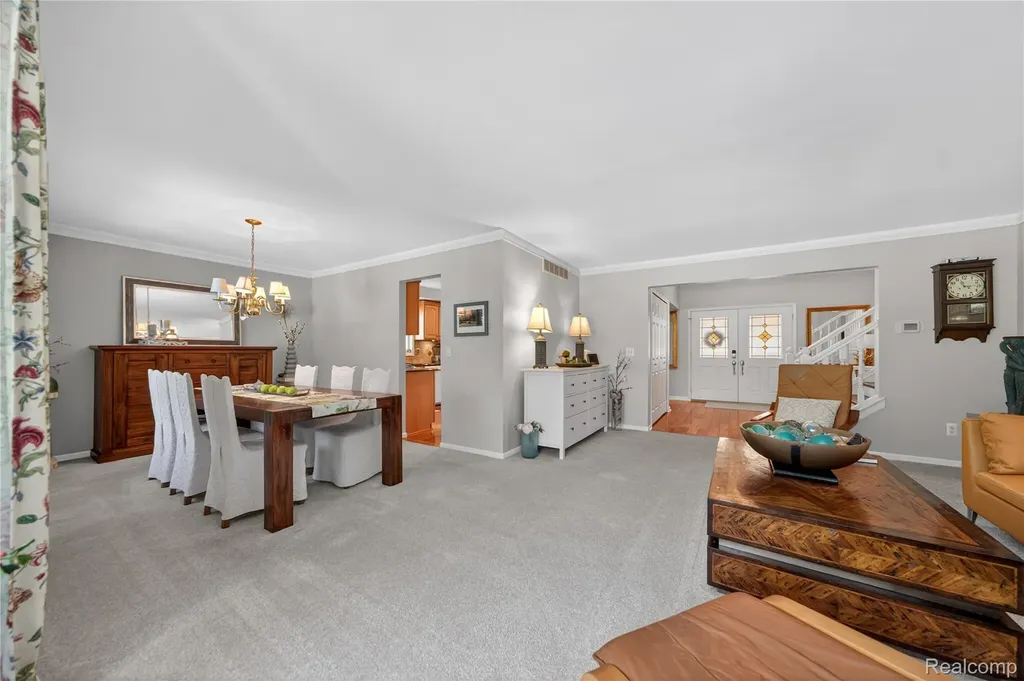 309 Antoinette Drive Rochester Hills City MI 48309