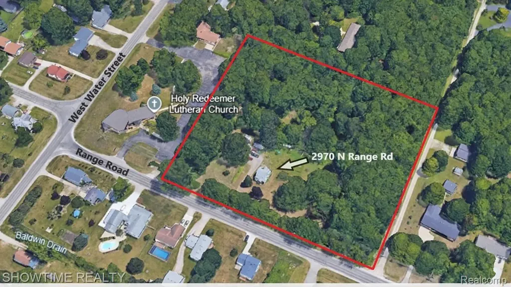 2970 Range Road Port Huron City MI 48060
