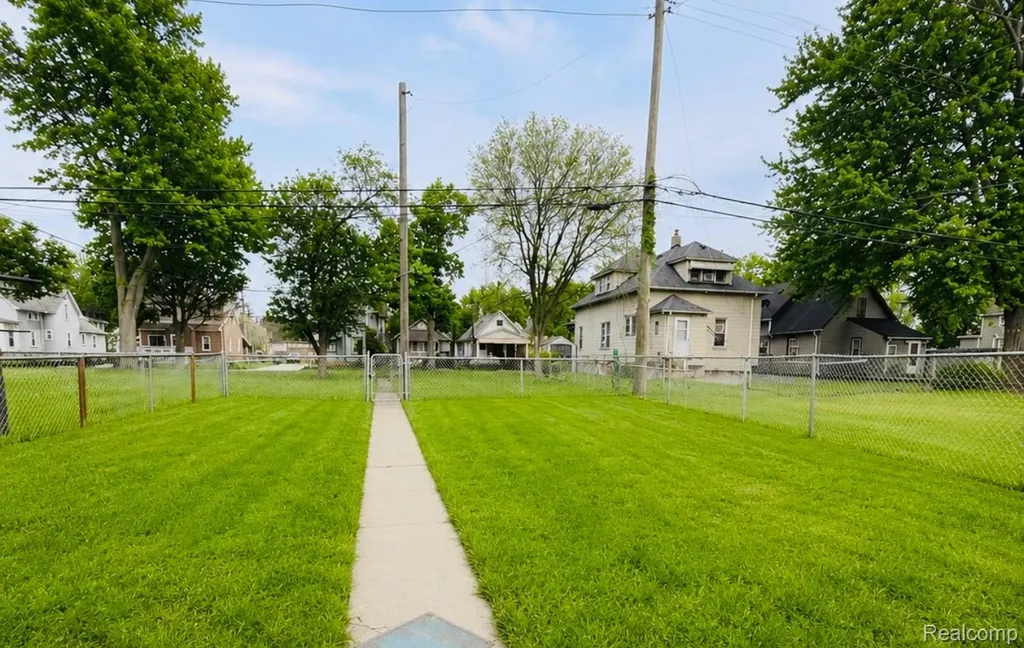 153 Dwight Street River Rouge City MI 48218