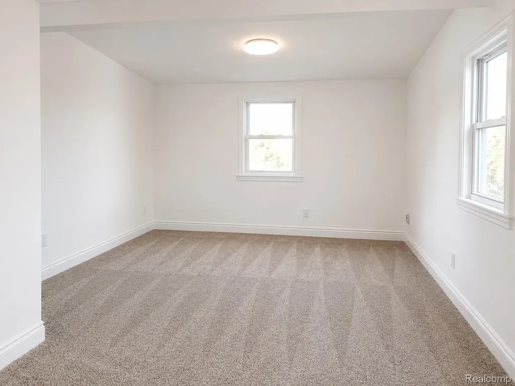 5157 Niagara Street Wayne City MI 48184