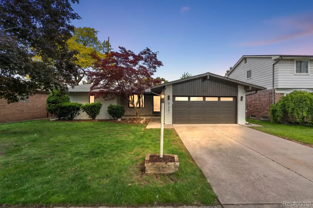 31031 Champine Street St. Clair Shores City MI 48082