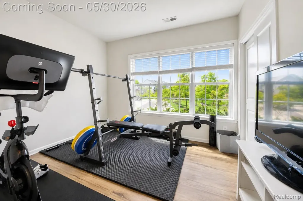 2777 Ashcombe Drive Ann Arbor City MI 48105