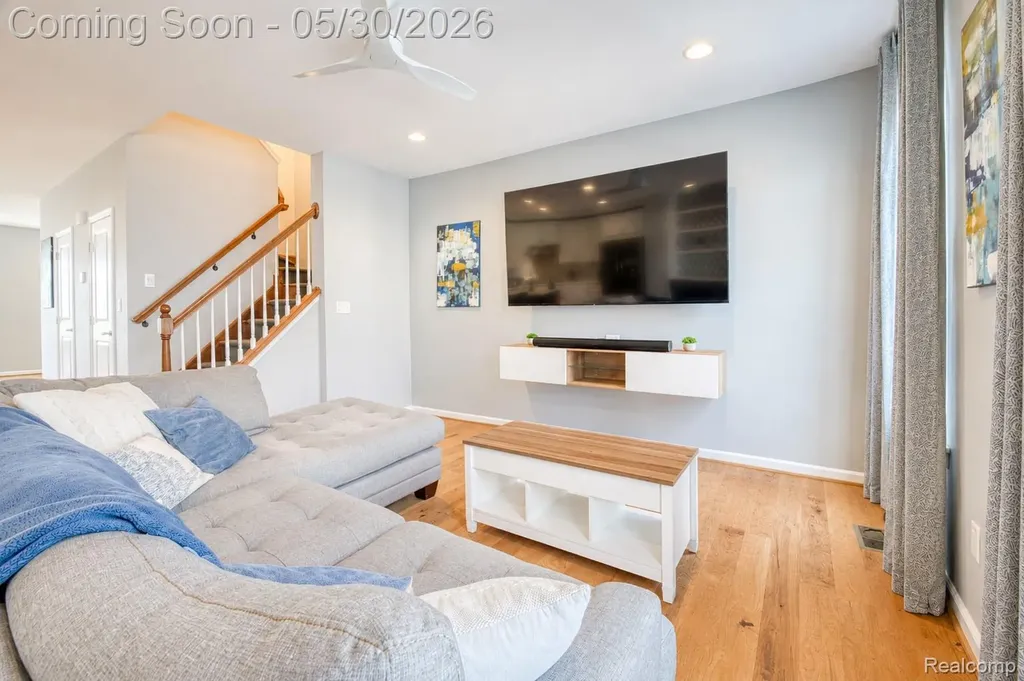 2777 Ashcombe Drive Ann Arbor City MI 48105