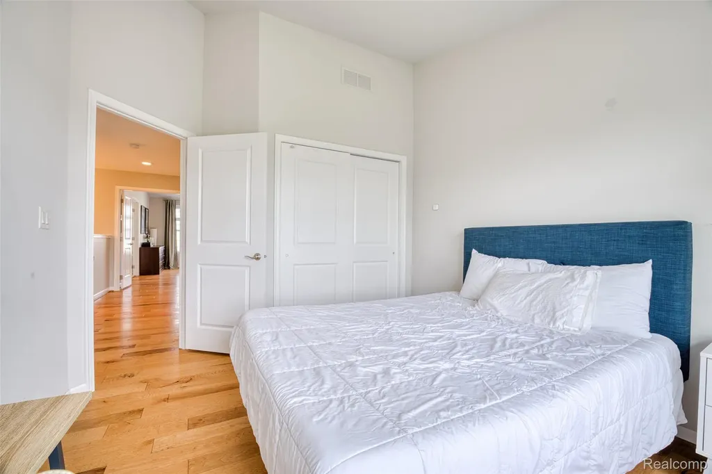2777 Ashcombe Drive Ann Arbor City MI 48105