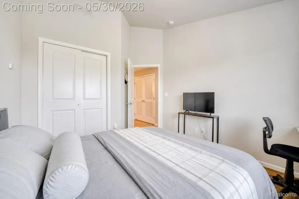 2777 Ashcombe Drive Ann Arbor City MI 48105