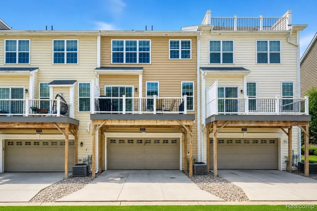 2777 Ashcombe Drive Ann Arbor City MI 48105