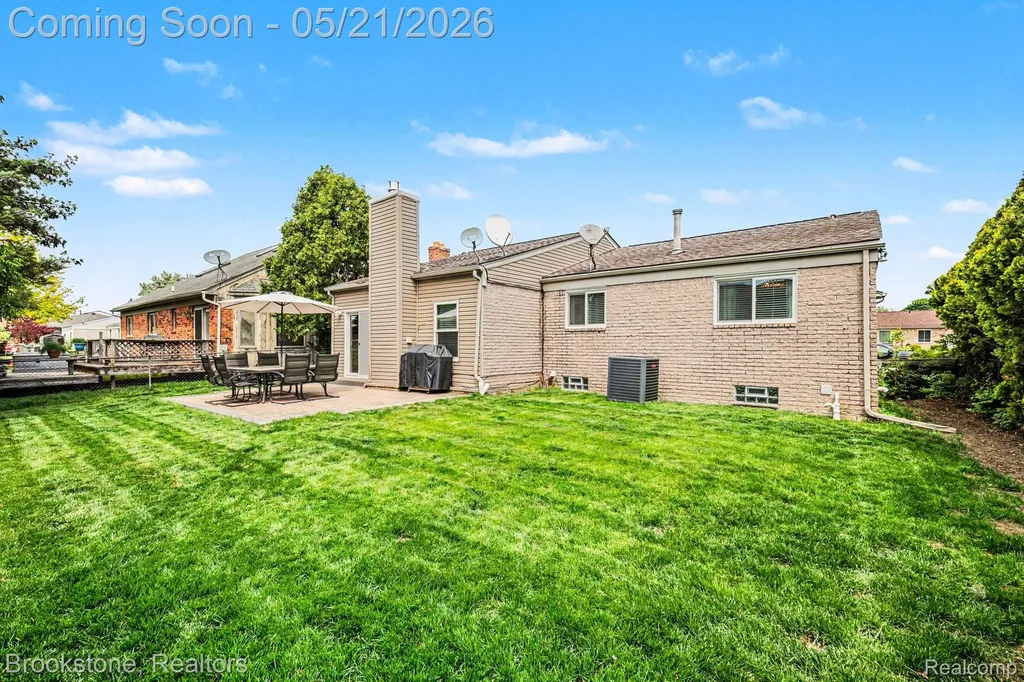 46561 Plum Grove Drive Macomb Township MI 48044