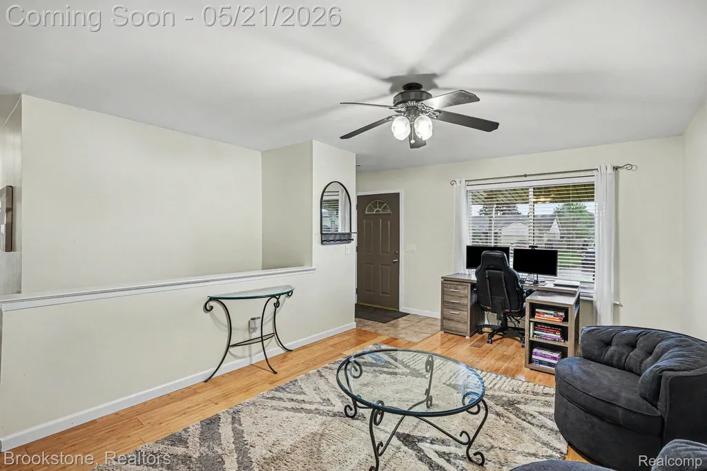 46561 Plum Grove Drive Macomb Township MI 48044