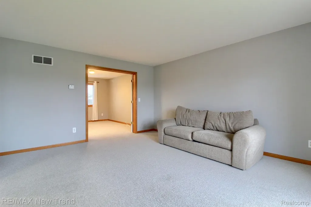 508 Heartwood Lane Pittsfield Charter Township MI 48176