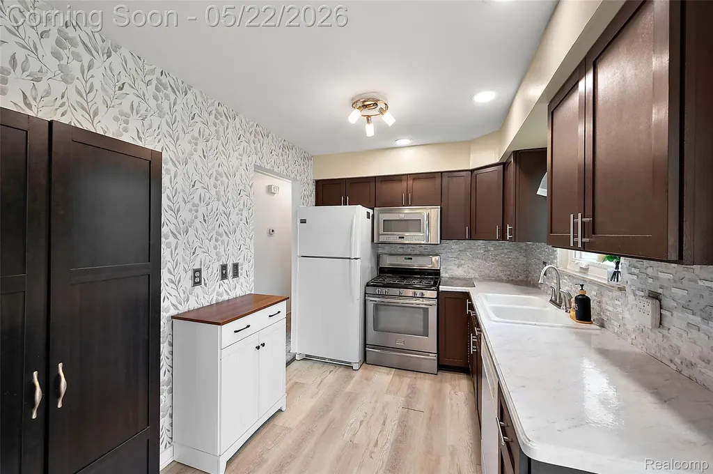 34564 Whittaker Street Clinton Charter Township MI 48035