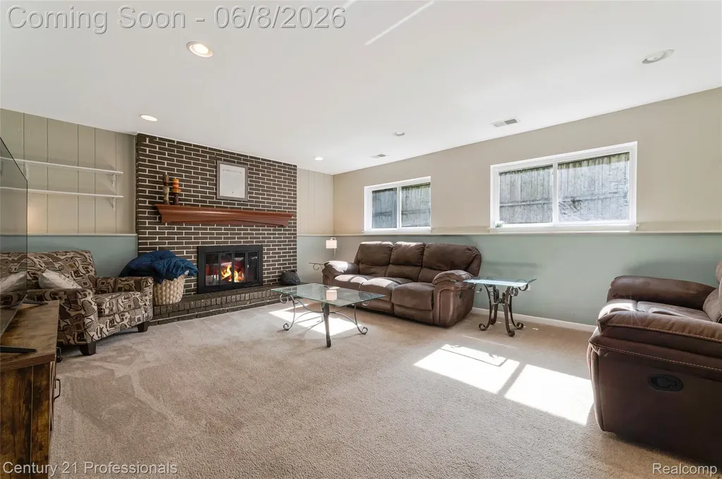 9664 Listeria Street Commerce Charter Township MI 48382