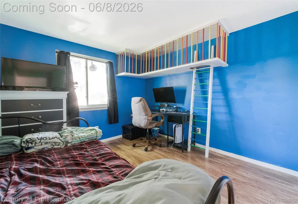 9664 Listeria Street Commerce Charter Township MI 48382