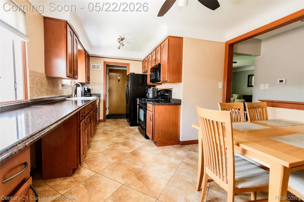 3928 Katherine Street Dearborn Heights City MI 48125