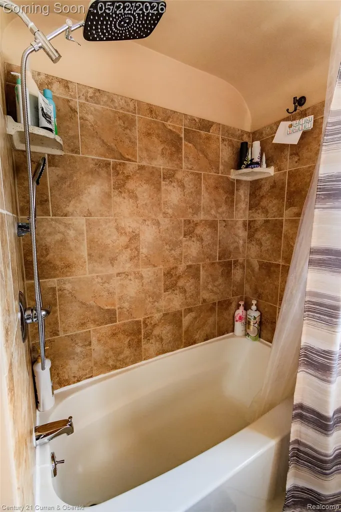 3928 Katherine Street Dearborn Heights City MI 48125