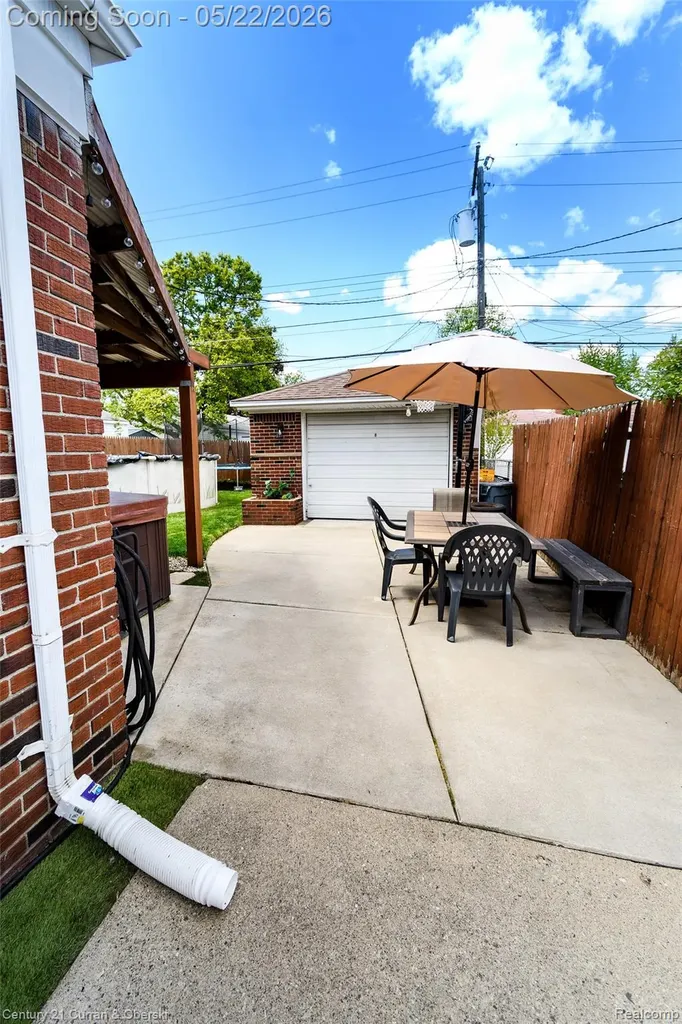 3928 Katherine Street Dearborn Heights City MI 48125