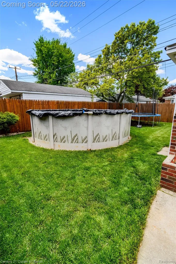 3928 Katherine Street Dearborn Heights City MI 48125