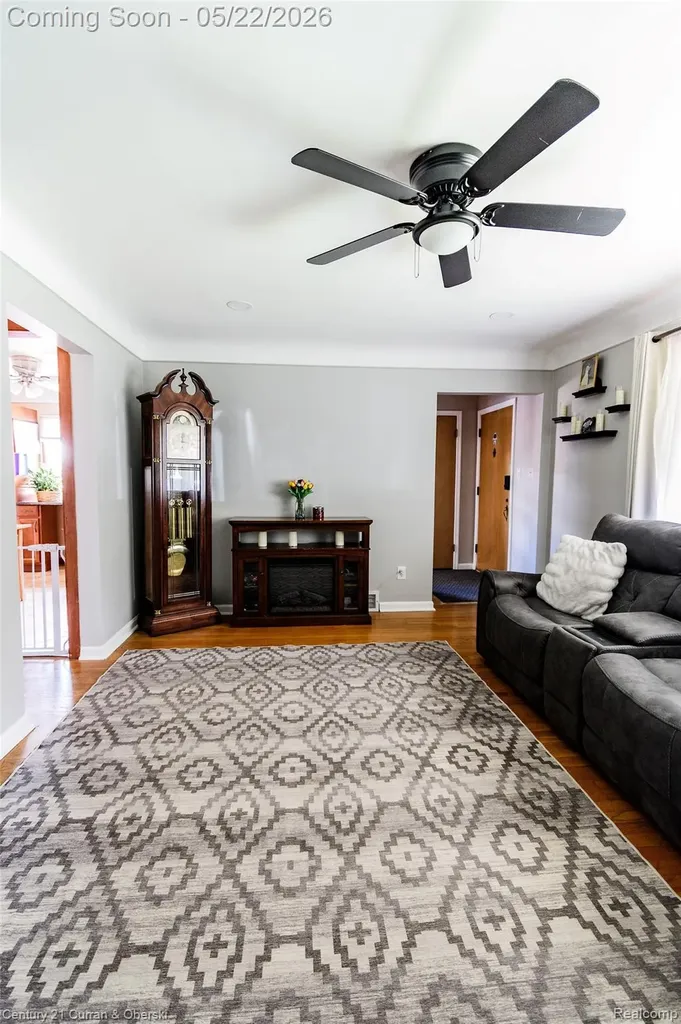 3928 Katherine Street Dearborn Heights City MI 48125
