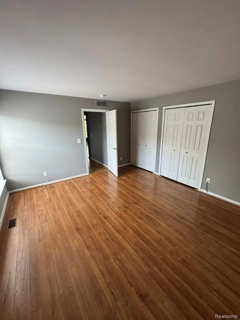 56543 Scotland Boulevard Shelby Charter Township MI 48316