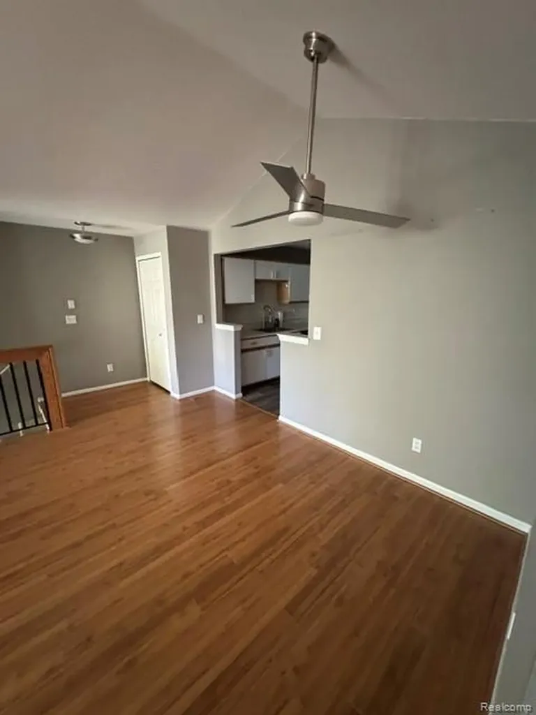 56543 Scotland Boulevard Shelby Charter Township MI 48316