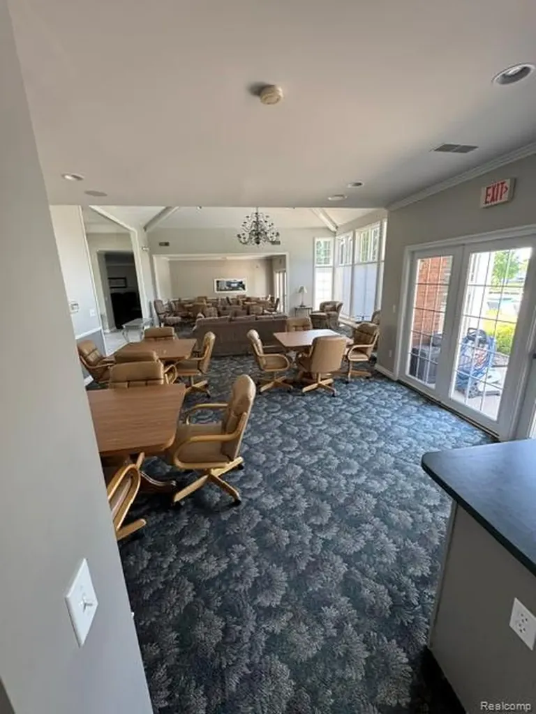 56543 Scotland Boulevard Shelby Charter Township MI 48316