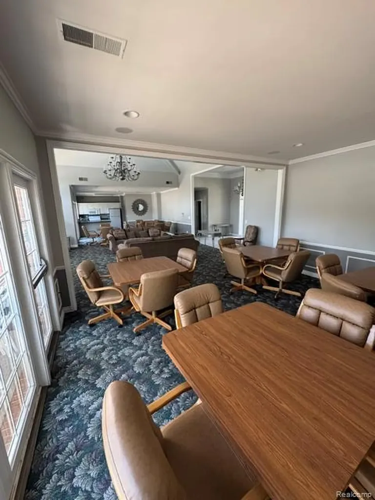 56543 Scotland Boulevard Shelby Charter Township MI 48316