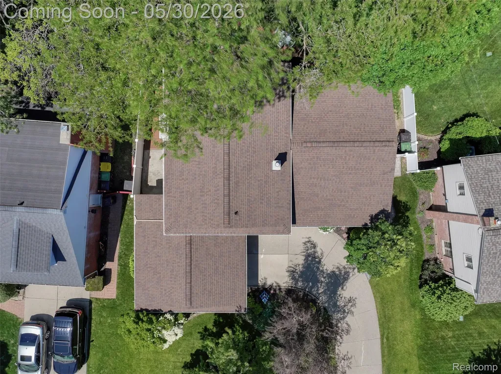 2112 Ardmore Street Trenton City MI 48183