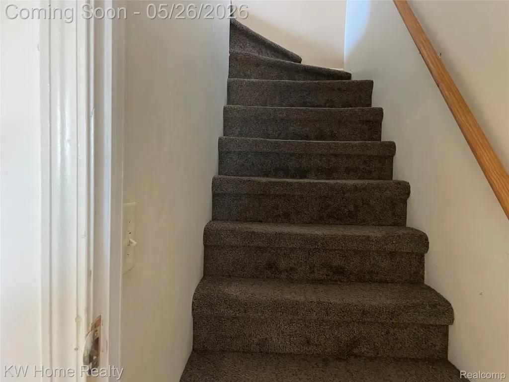 16853 Lincoln Avenue Eastpointe City MI 48021