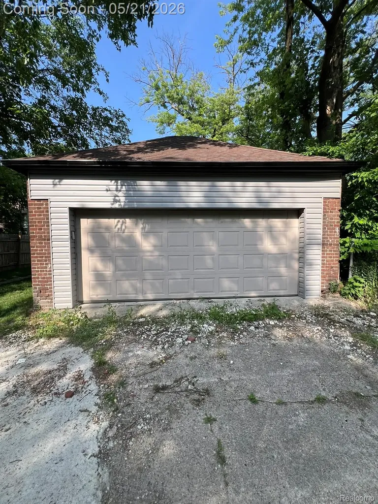 3431 Field Street Detroit City MI 48214