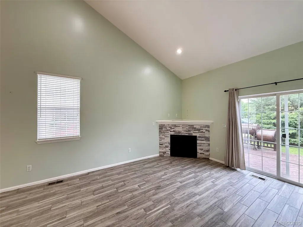 48840 Stonebriar Drive Canton Charter Township MI 48188