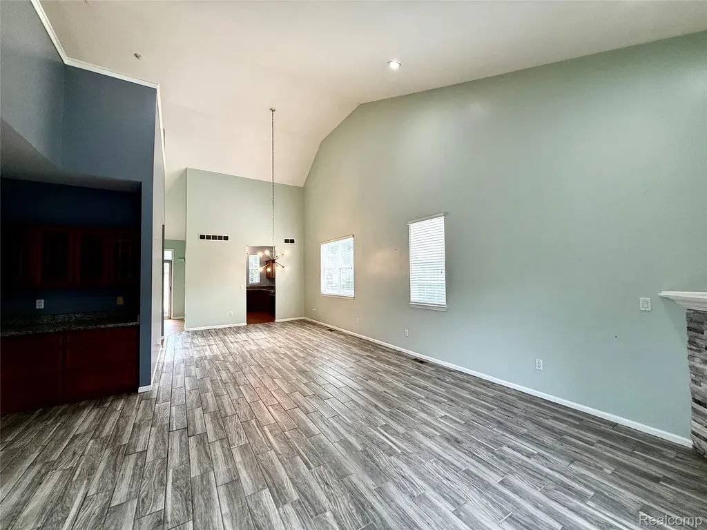 48840 Stonebriar Drive Canton Charter Township MI 48188