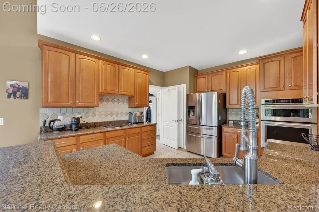 45907 Riviera Drive Northville Township MI 48168
