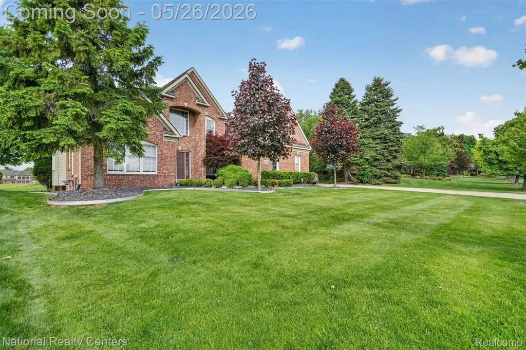 45907 Riviera Drive Northville Township MI 48168