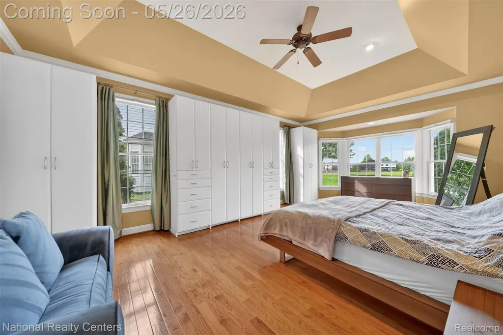 45907 Riviera Drive Northville Township MI 48168