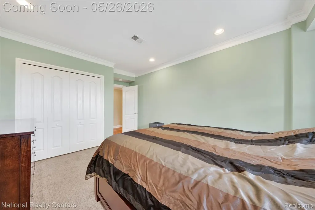 45907 Riviera Drive Northville Township MI 48168