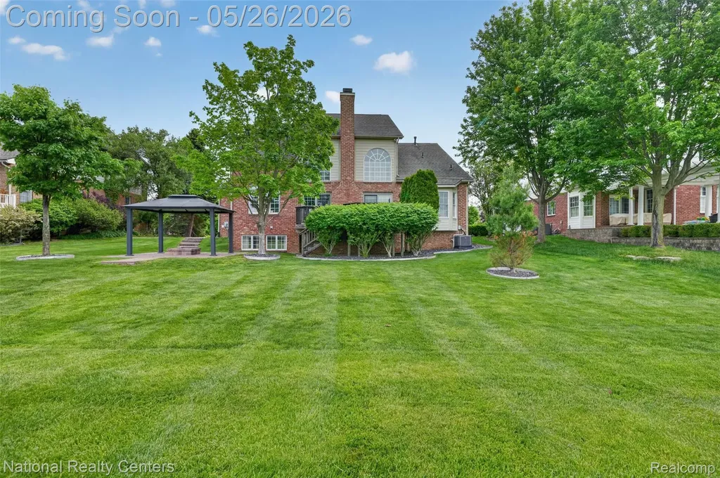 45907 Riviera Drive Northville Township MI 48168