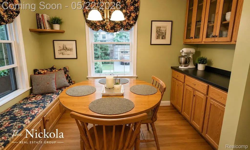 515 Barrington Road Grosse Pointe Park City MI 48230