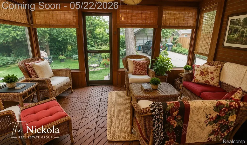 515 Barrington Road Grosse Pointe Park City MI 48230
