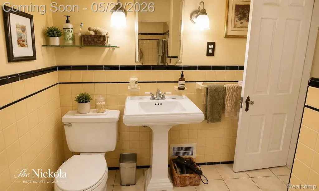 515 Barrington Road Grosse Pointe Park City MI 48230