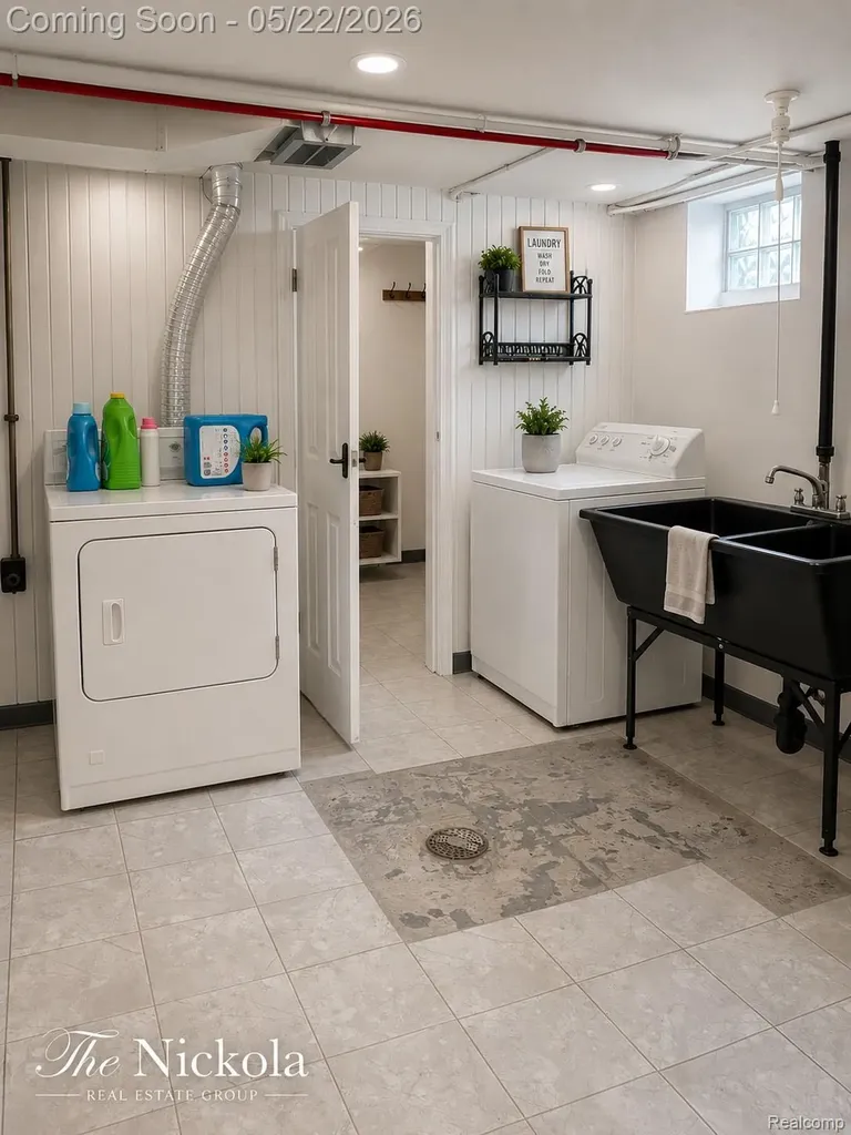 515 Barrington Road Grosse Pointe Park City MI 48230
