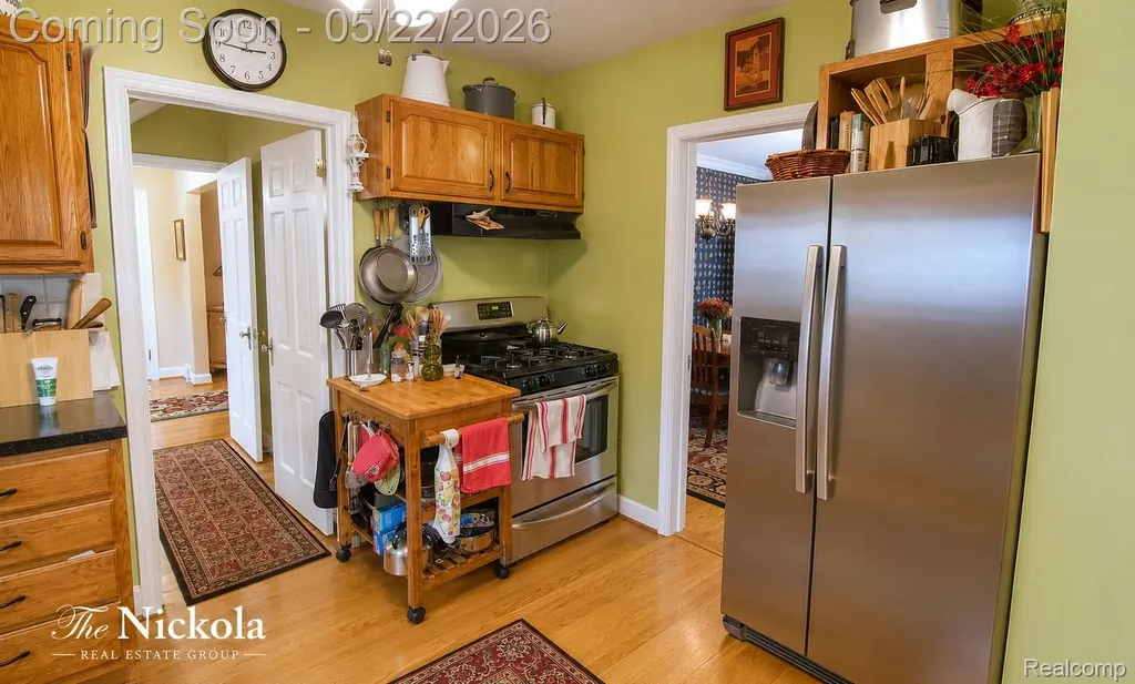 515 Barrington Road Grosse Pointe Park City MI 48230
